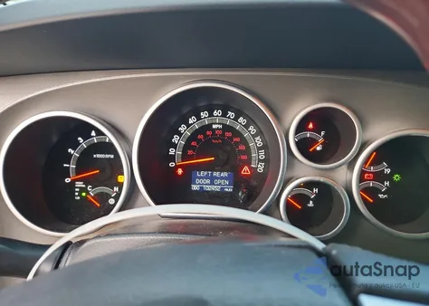 2015 Toyota Sequoia Platinum z USA, uszkodzony, nr VIN 5TDYY5G18FS059049